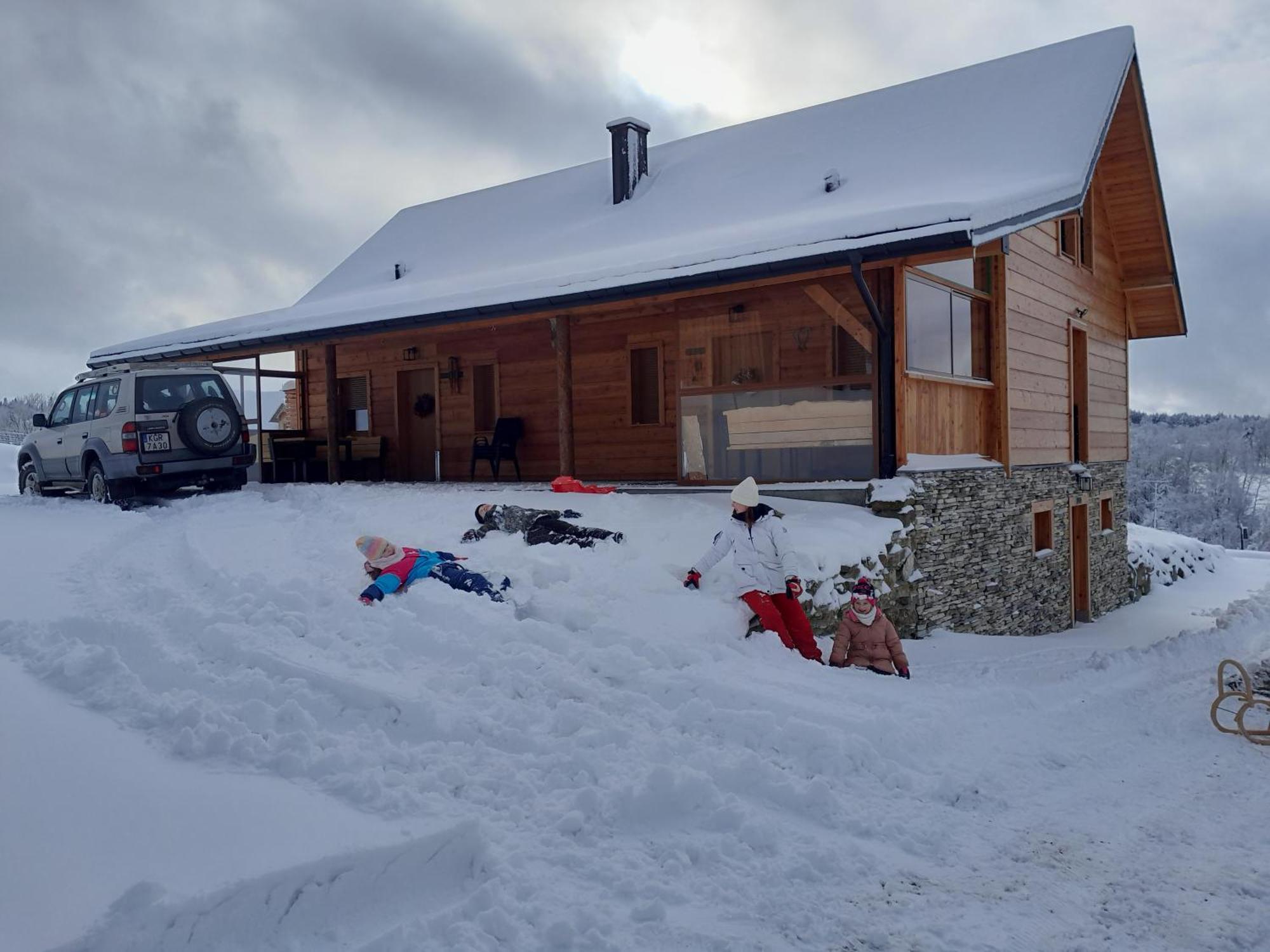 Kuznia Nowica Apartamento Uscie Gorlickie Exterior foto