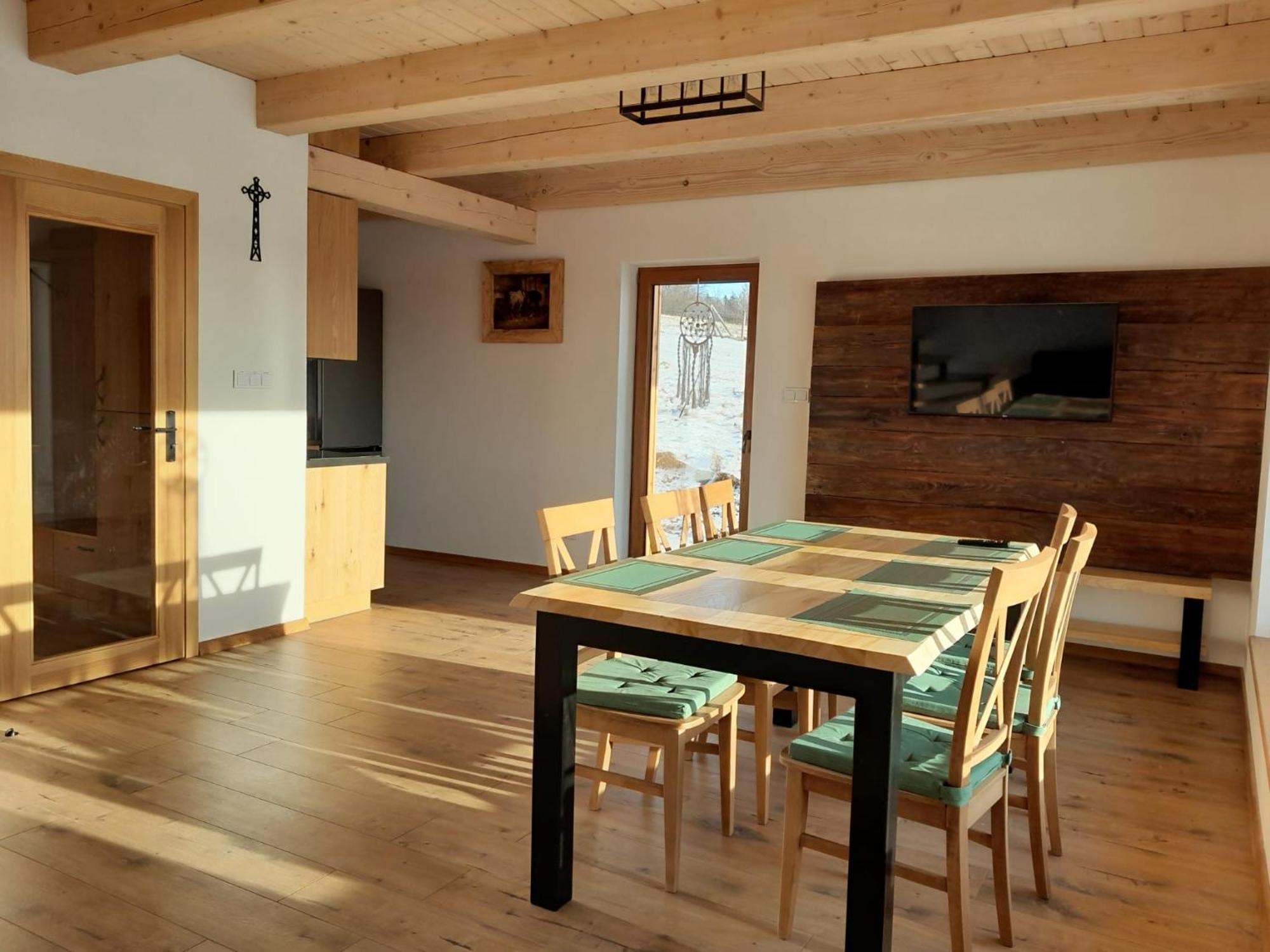 Kuznia Nowica Apartamento Uscie Gorlickie Exterior foto